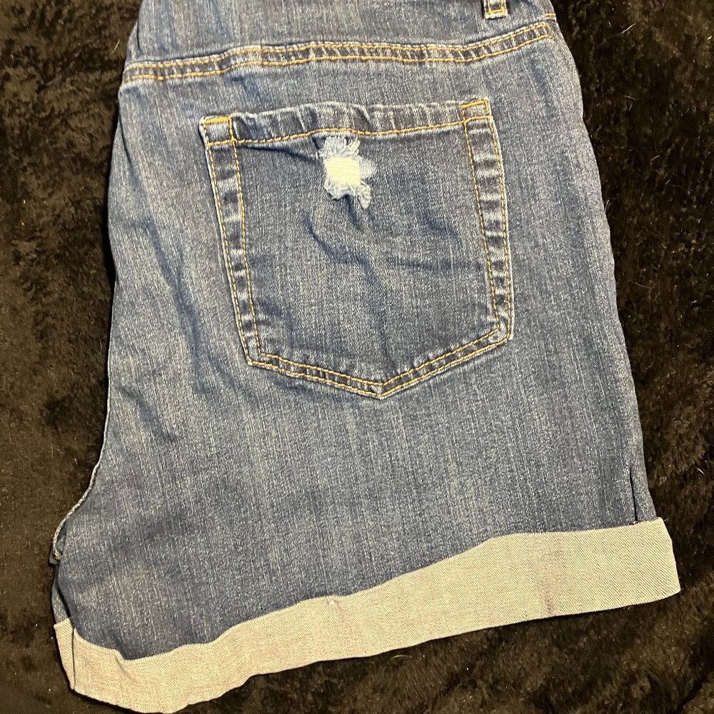 ****No Longer Available**** Dollhouse Dylan Distressed Jeans Shorts - Picture 6 of 14